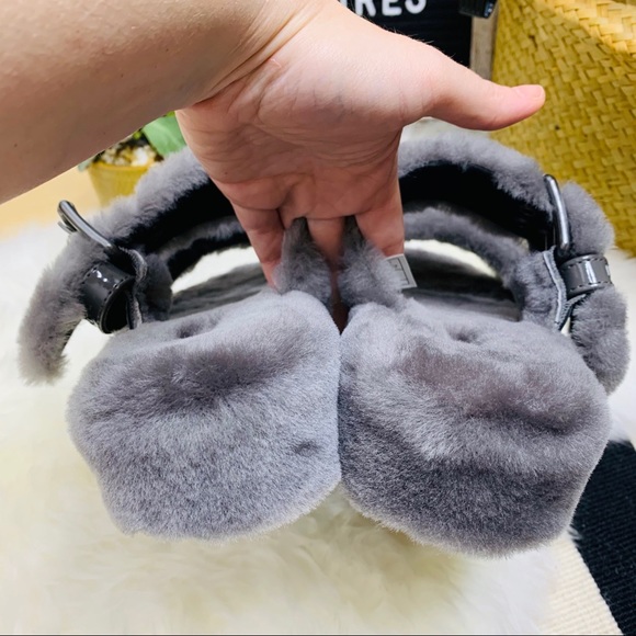 NEW UGG - Fuzz Yeah Slide Sandal 10 - Picture 9 of 13